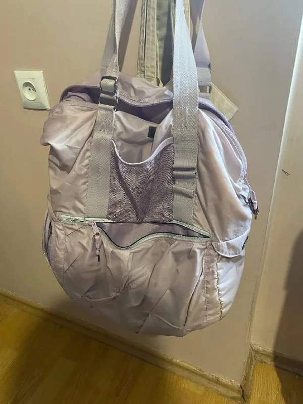 Adidas 65 лари — Тбилиси — 65 ₾