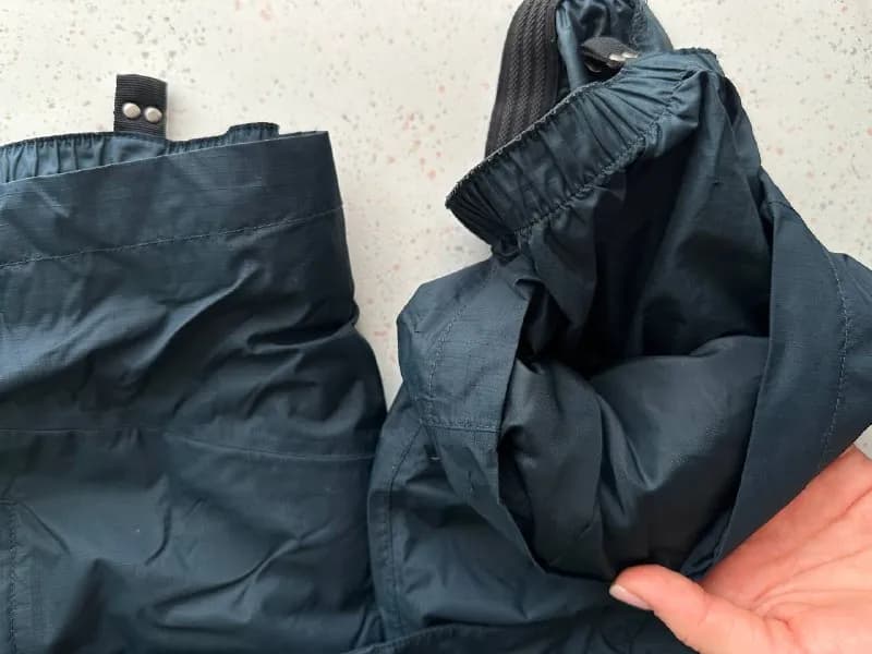 Adidas, размер 36-40 (примерили на разных по комплект девушек, всем одинаково хорошо, т. к. регулиру — Тбилиси — 40 ₾