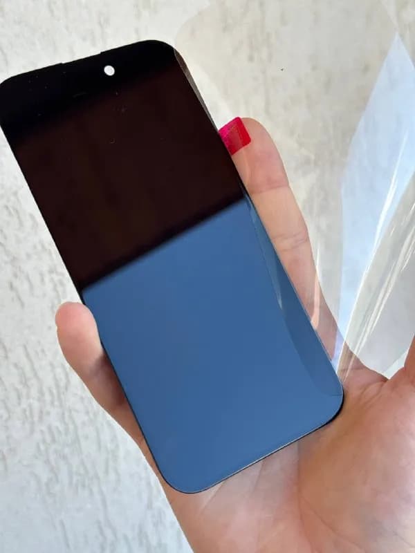 iPhone 15 — 220 лари — Тбилиси — 220 ₾
