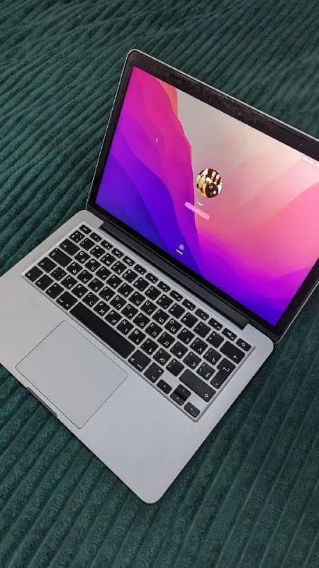 MacBook Pro 13 2015 в хорошем состоянии, русская клавиатура — Тбилиси — 400 ₾