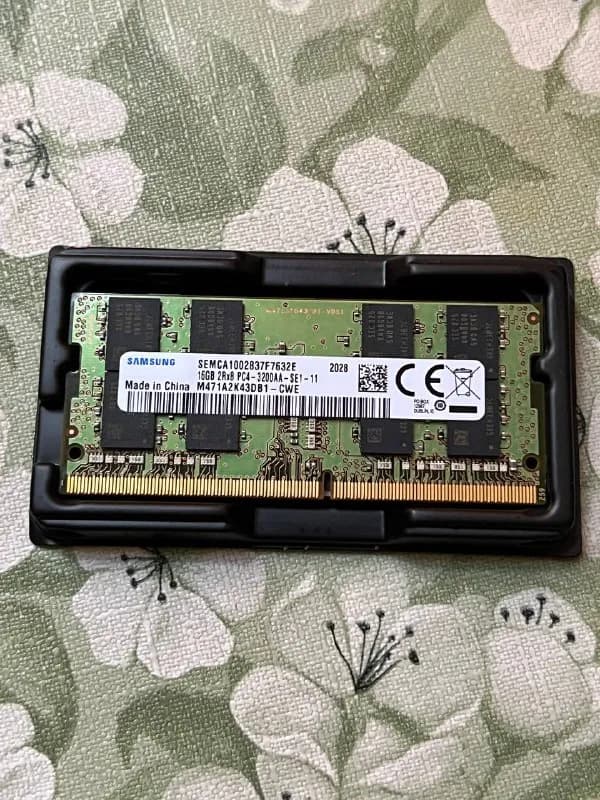 Samsung. — Тбилиси — 200 ₾