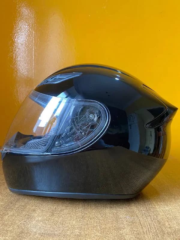 agv K4 evo в отличном состоянии, носили пару раз, цена 500 лари — Тбилиси — 500 ₾