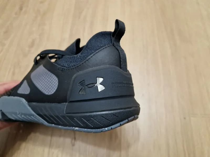 Under Armour, размер 42.5 (27 см) — Тбилиси — 300 ₾
