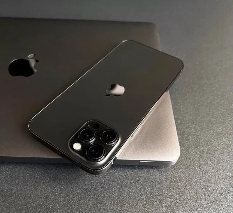 iPhone 12 Pro 128gb sim free, 90% 🔋, полный оригинальный комплект, состояние ближе к идеалу. Цена: — Тбилиси — 1 650 ₾