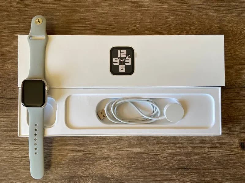 Apple Watch SE 40 mm 2022 2gen — Тбилиси — 650 ₾