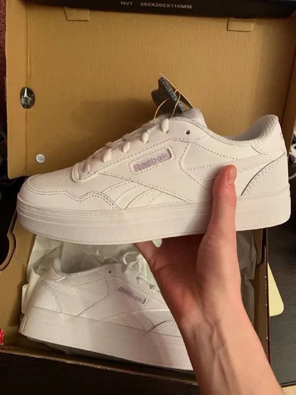 Оригинальные Reebok, новые, размер 37.5 — Тбилиси — 200 ₾