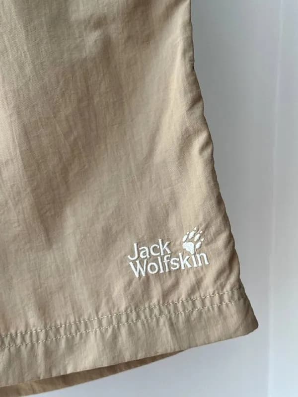 Jack Wolfskin — Батуми — 55 ₾