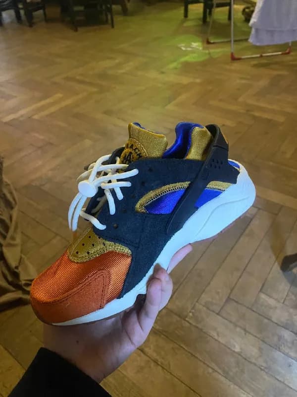 Nike 36,5. Длина подошвы 23 см. Купила на Farfetch, но не подошел размер. Чугурети. 180 лари — Тбилиси — 180 ₾