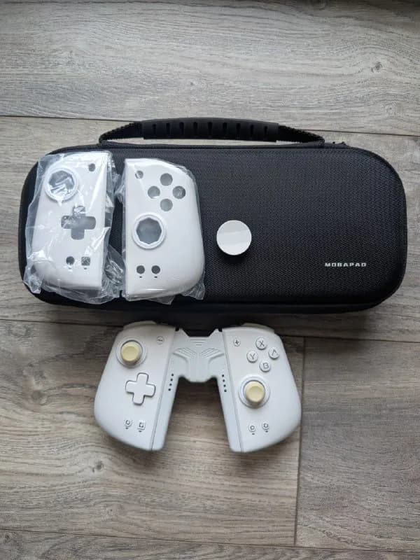 Mobapad M6 HD White для Nintendo Switch + чехол и зарядка — 200 Gel — Тбилиси — 200 ₾