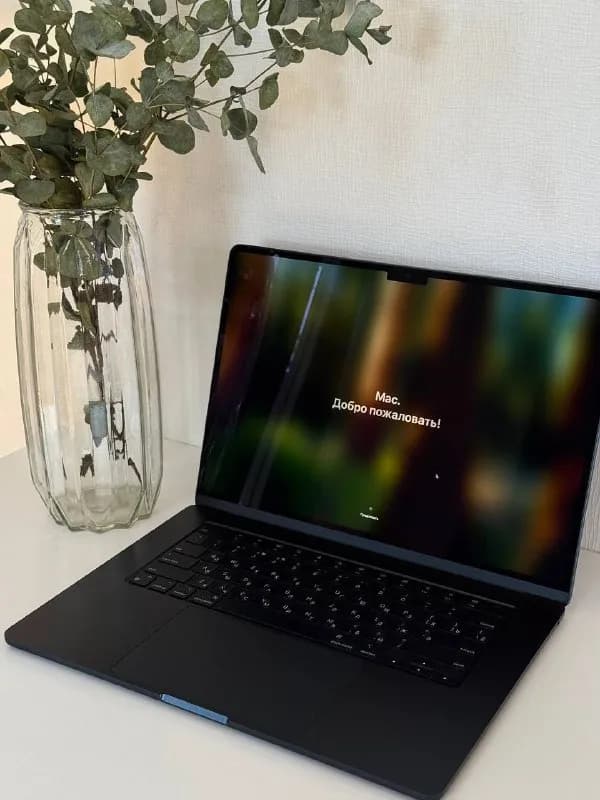MacBook AiR 15 M2 (2023) — Тбилиси — 2 150 ₾