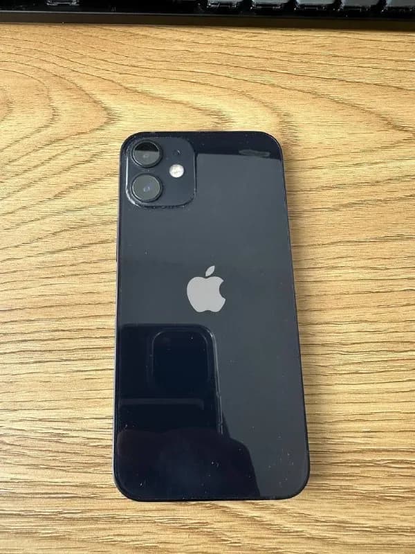 iPhone 12mini 128gb, аккумулятор 86%. — Тбилиси — 1 100 ₾