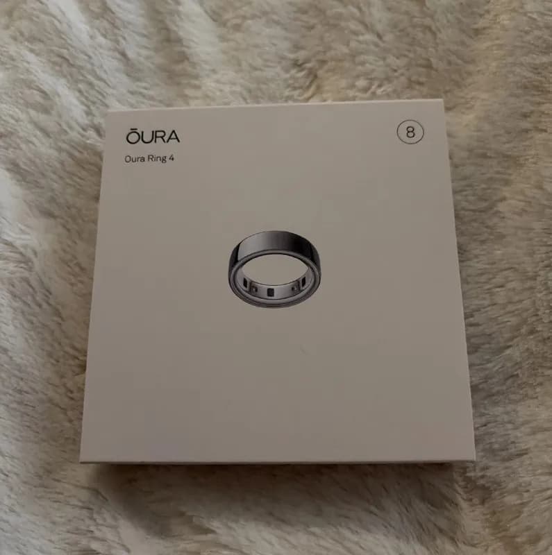Oura Ring 4, размер 8, цвет Silver. Новое, запечатанное в оригинальной упаковке. Умное кольцо премиу — Батуми