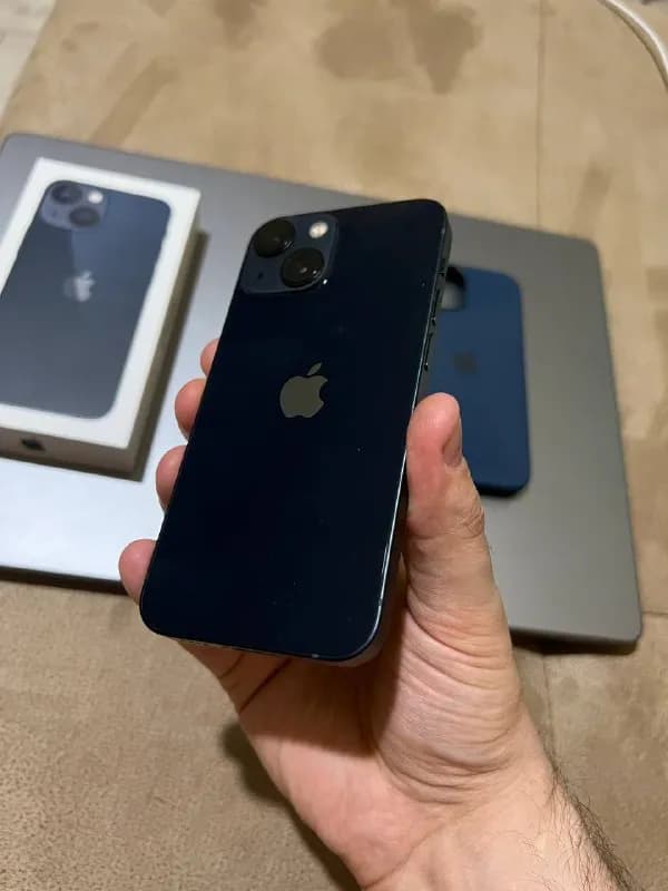 iPhone 13 mini Midnight 128Gb. — Тбилиси — 1 700 ₾