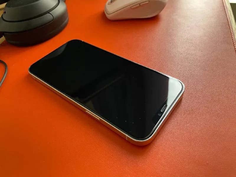 Apple IPhone 12 Pro Max 128 GB. Остаток ресурса аккумулятора 88% — Тбилиси — 1 900 ₾