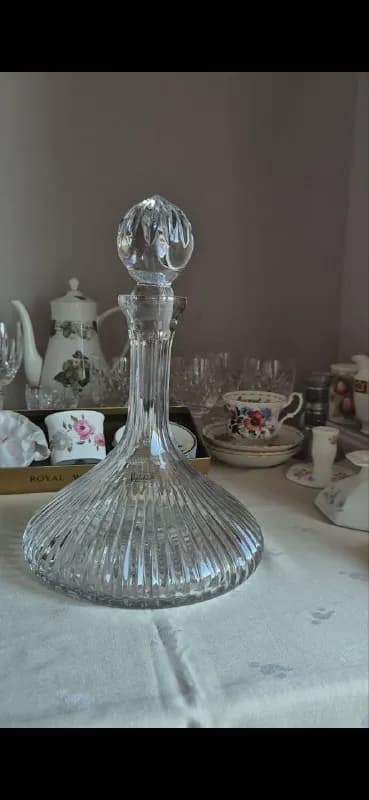 Violetta (Польша) — Батуми — 350 ₾