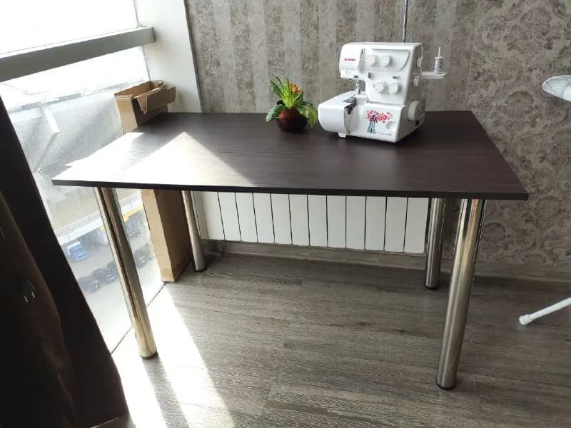 120×70, ножки вкручиваются в столешницу, состояние нового — Тбилиси — 125 ₾