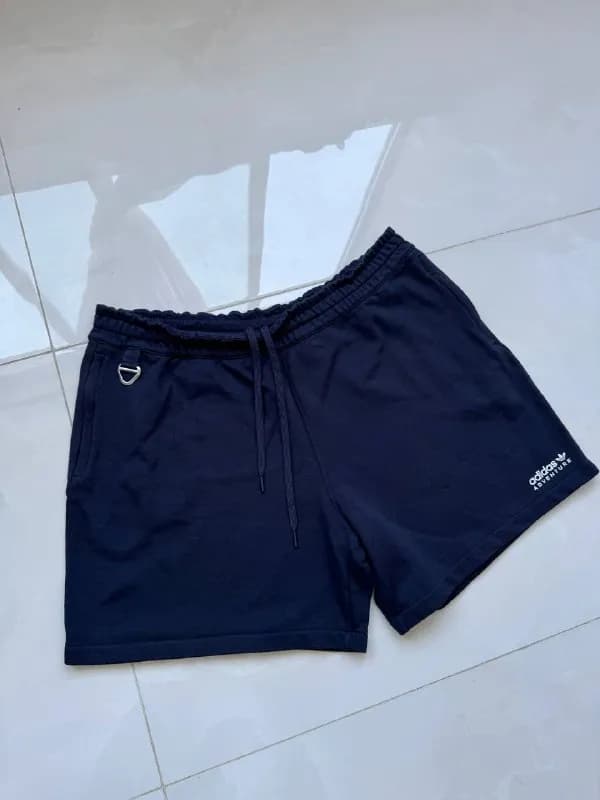 Adidas — Тбилиси — 60 ₾