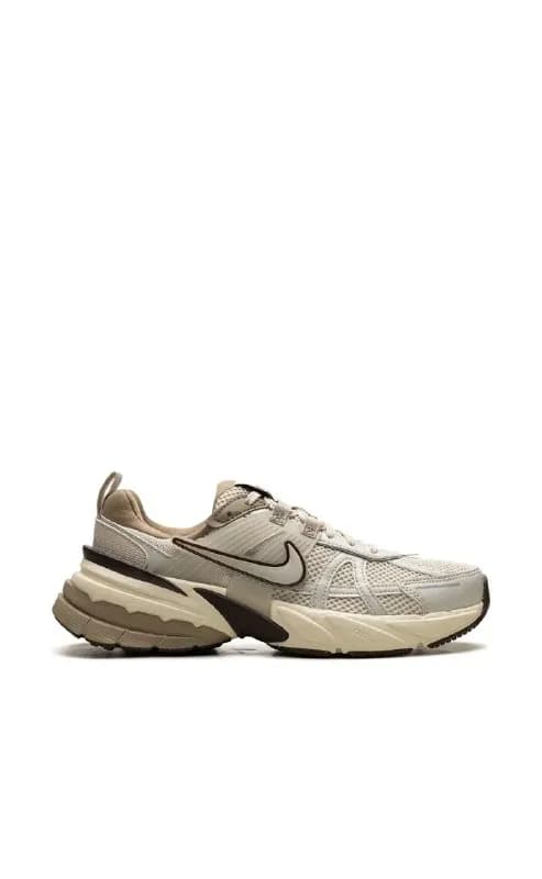 Nike V2K, оригинал, заказывали с Farfetch, оказались малы, американский размер 12, ЕU 44,5 — Тбилиси — 45 ₾