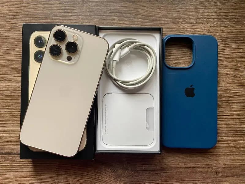 iPhone 13 Pro 256 gb — Тбилиси — 2 400 ₾