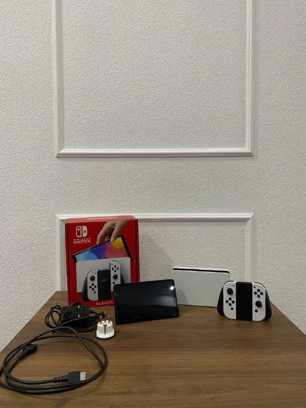 Nintendo Switch OLED 64 гб — Тбилиси — 1 000 ₾