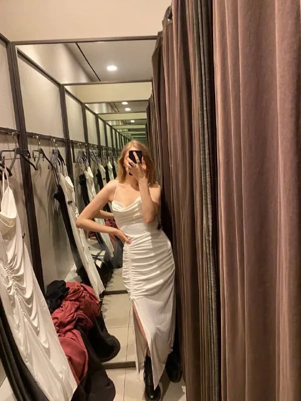 Zara, носила пару раз. Размер XS (но у меня скорее S, просто очень плотно облегает). 50 лари. — Тбилиси — 50 ₾