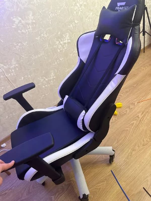 2 монитора — Тбилиси — 2 500 ₾