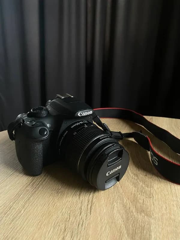 Canon EOS 1200D с объективом EFS 18-55mm MACRO. — Тбилиси — 650 ₾