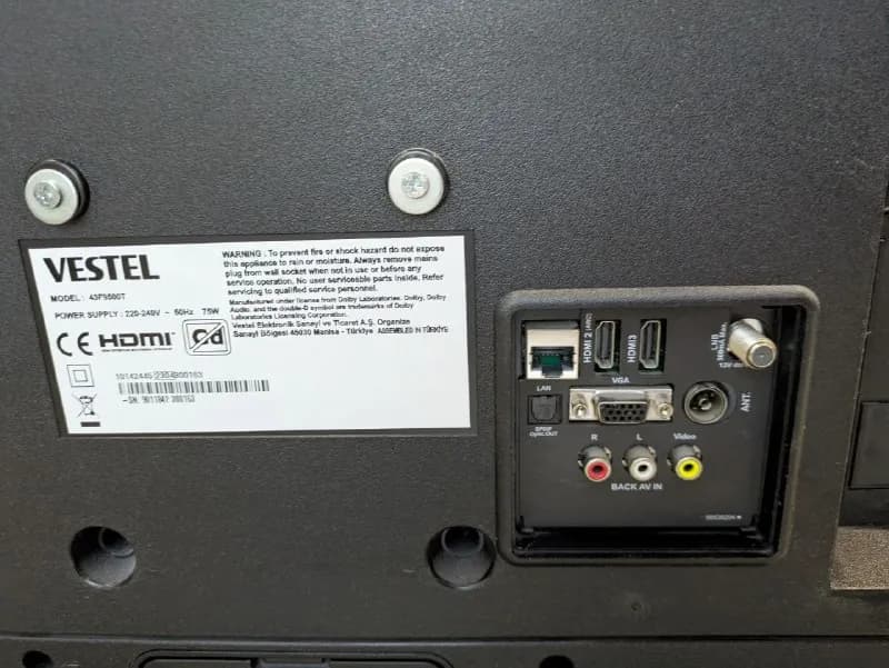 Vestel 43» (модель 43F9500T). Полностью исправен, хорошее качество изображения и звука. Есть Smart T — Батуми — 550 ₾