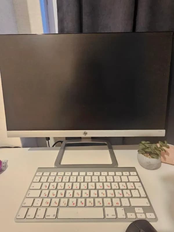 HP 21.5» 22es — Батуми
