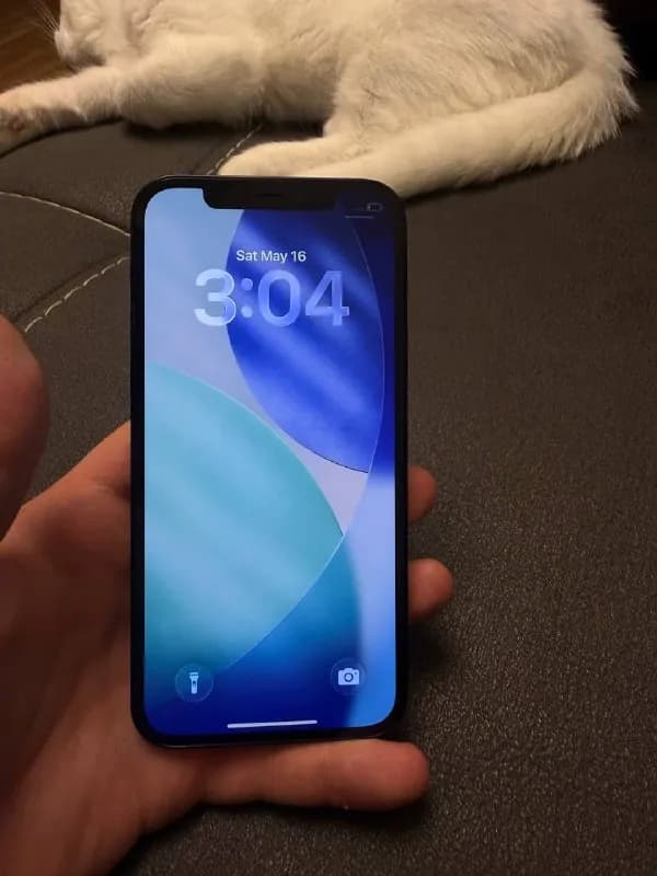 Iphone 12 — Батуми — 100 $