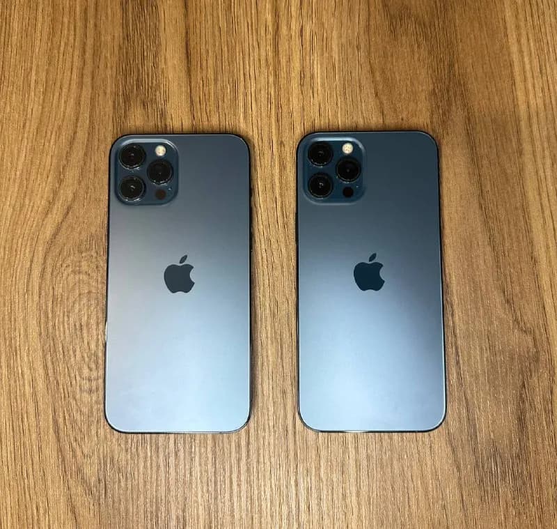 IPhone 12 Pro Max 128 GB Pacific blue — Тбилиси — 2 000 ₾