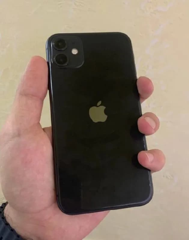 iphone 11 Black 64gb, работает идеально, не вскрывался не ремонтировался, батарея 83% -1000лар — Тбилиси — 1 000 ₾