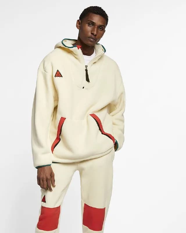 Nike ACG Pullover Sherpa, размер М (крой-оверсайз). Оригинал. — Тбилиси — 500 ₾
