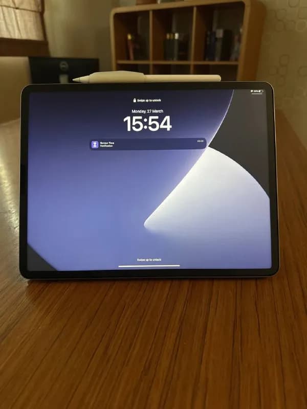 iPad Pro 12.9 6th Generation (512GB, Wi-Fi). В идеальном состоянии, с гарантией до 3.11.2023. В комп — Тбилиси — 4 200 ₾