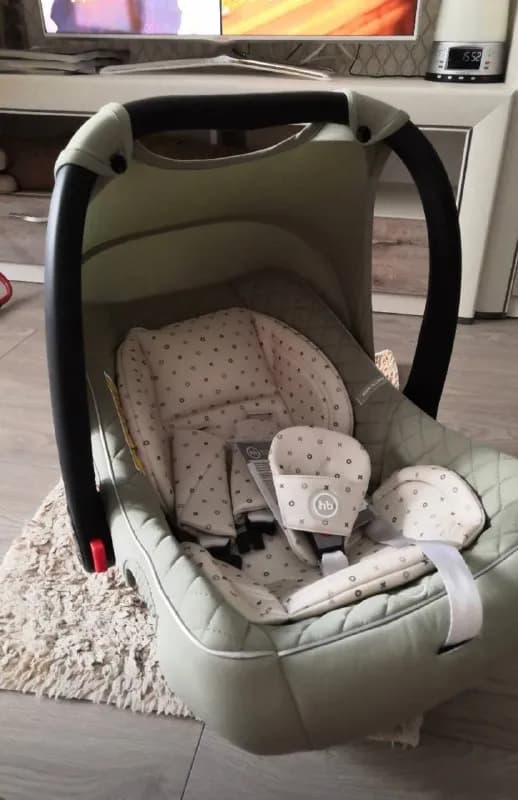 1) Автолюлька Happy Baby Skyler V2, с 0 до 13 кг (в идеальном состоянии, ездили несколько поездок), — Тбилиси — 100 ₾
