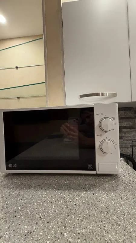 Микроволновка LG — Батуми — 50 ₾