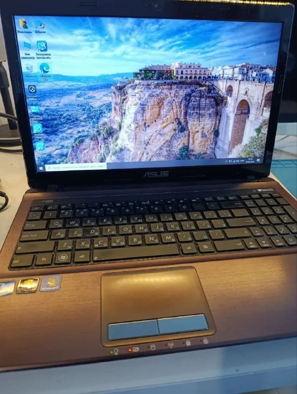Windows 10, полностью готов к использованию. — Батуми — 220 ₾