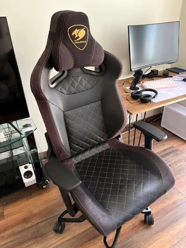 1. Кресло Cougar Armor Titan Pro Royal. Полный комплект, много опций настроек, все рабочее. — Батуми — 800 ₾