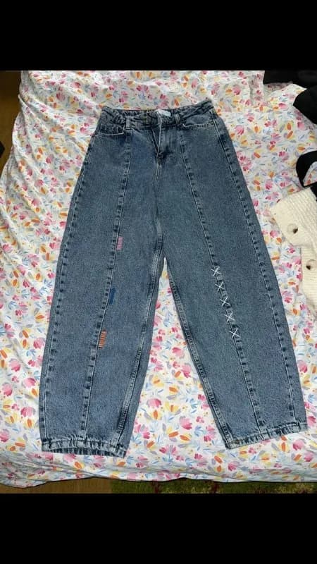 Zara, XS-S) — Батуми — 15 ₾