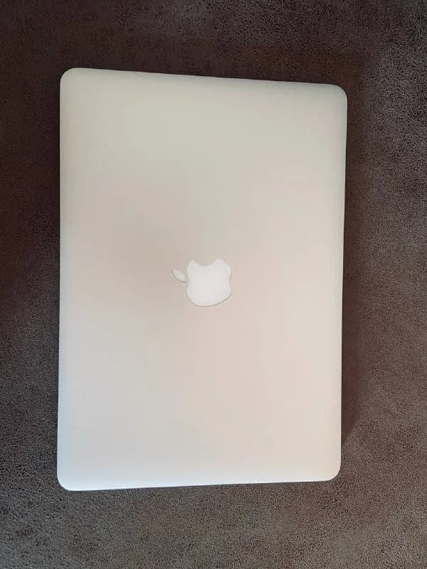 MacBook Pro 13 retina — Тбилиси — 600 ₾