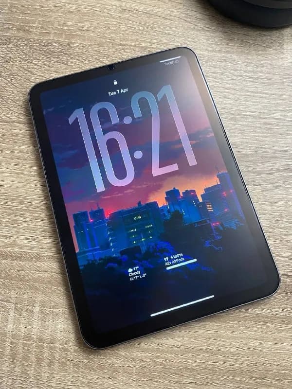 iPad mini 7 128GB (Wi-Fi only), цвет — Space Grey. — Тбилиси — 1 000 ₾