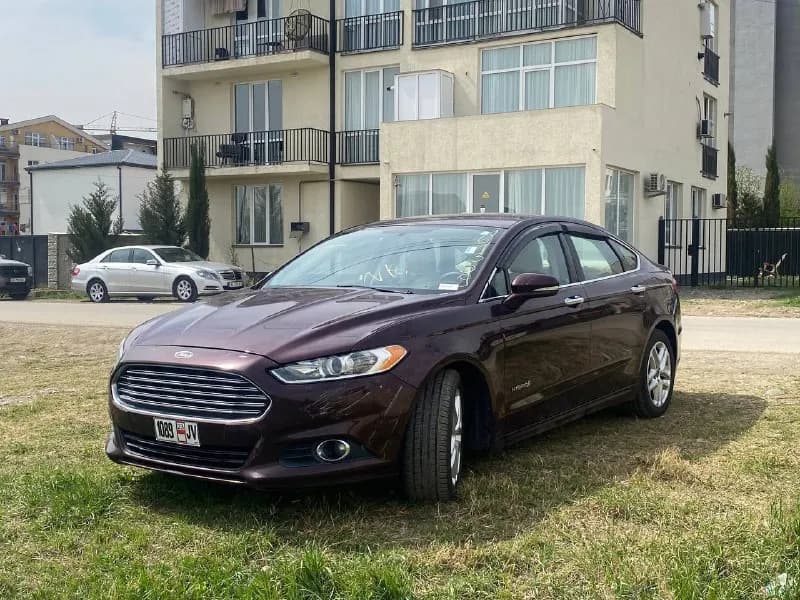 Ford Fusion 2013 гибрид кожа — Тбилиси — 7 500 $