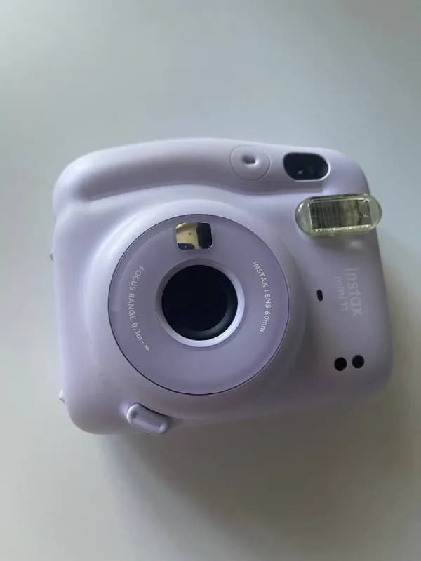 Polaroid Instax Mini 11 с сумкой — Тбилиси
