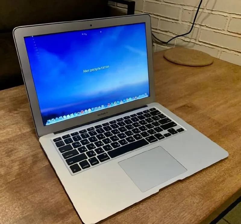 MacBook Air [телефон]/128 i5 Silver — Тбилиси — 150 ₾