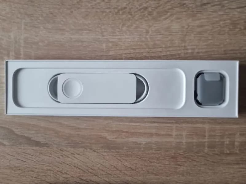 Apple Watch 2se 40 mm, новые неактивированные, чёрные. — Тбилиси — 650 ₾