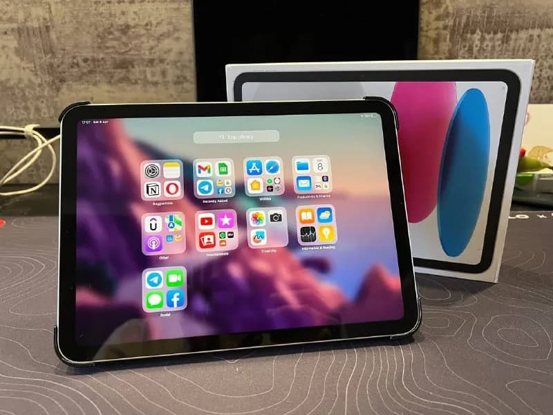 iPad 10 поколения 64 gb silver — Тбилиси — 1 300 ₾
