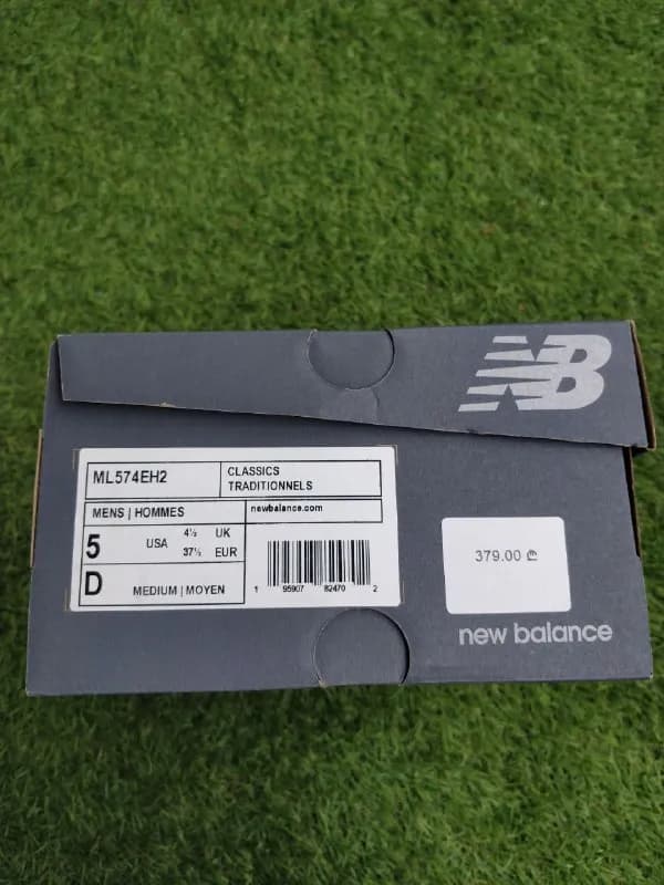 New Balance 574. Размер 5 US, 37,5 EUR. Покупал для мамы, прогадал с размером. Оригинал, состояние н — Тбилиси — 379 ₾