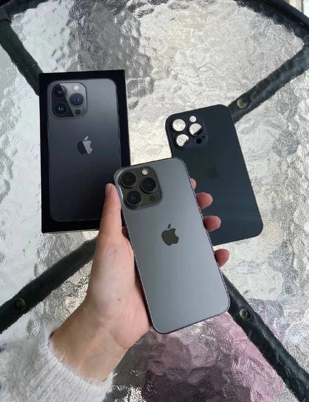 iPhone 13 PRO 128gb в красивом графитовом цвете. Телефоном пользовались бережно. Состояние идеальное — Тбилиси — 2 450 ₾