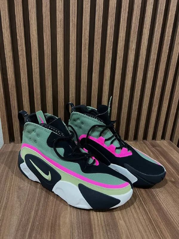 Nike (оригинал) — Тбилиси — 200 ₾