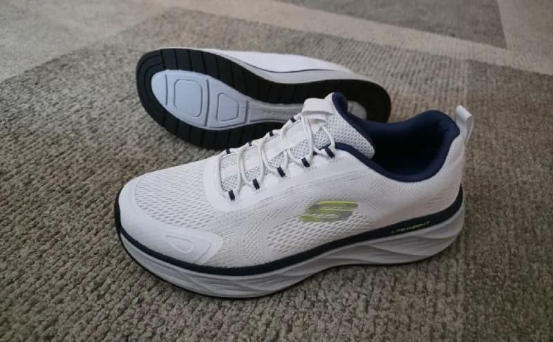 Skechers размер CN 44 EU 44 — Батуми — 200 ₾